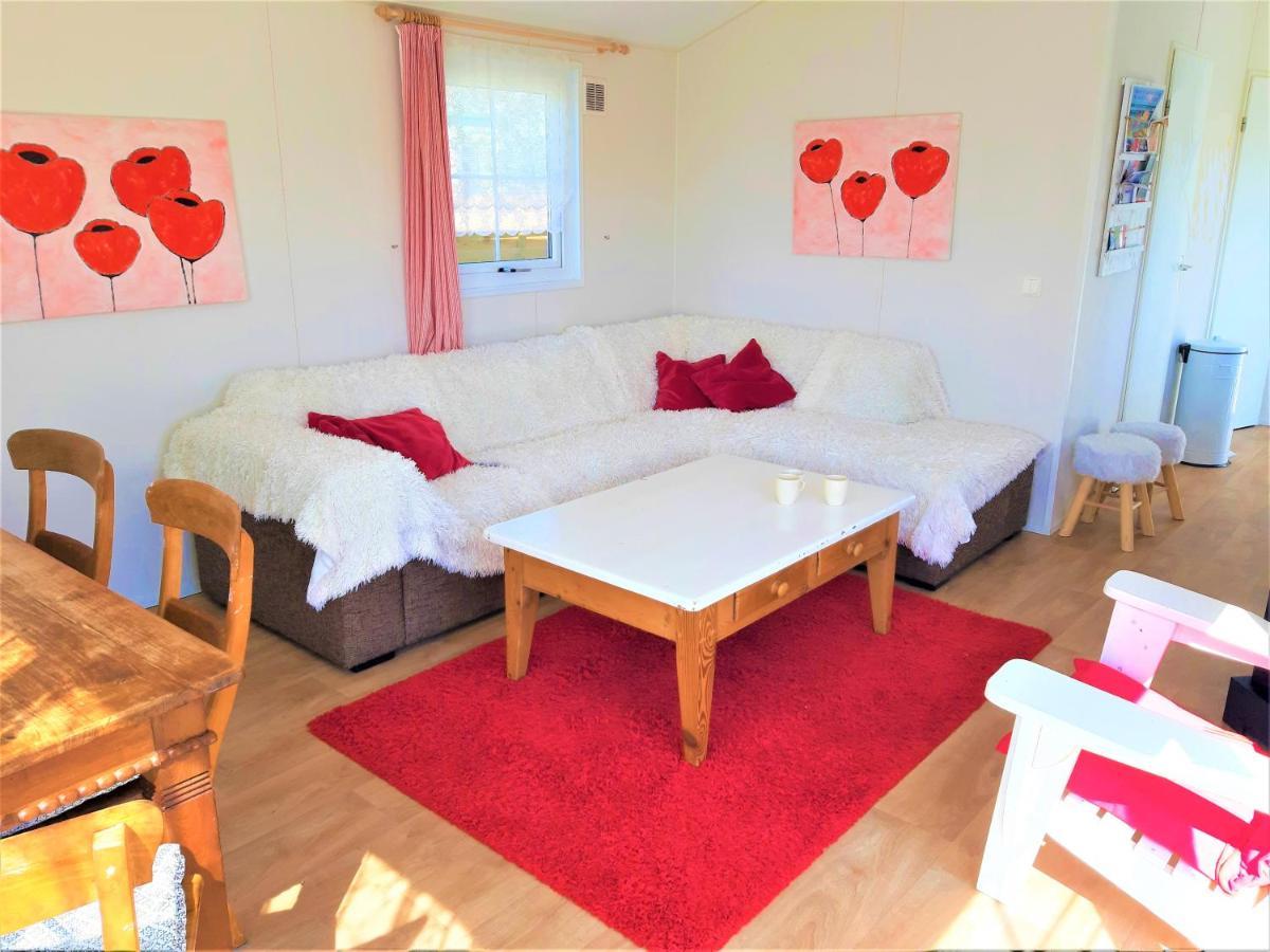 Chalet 556 Op Recreatiepark De Wielen Sint Maarten Eksteriør billede