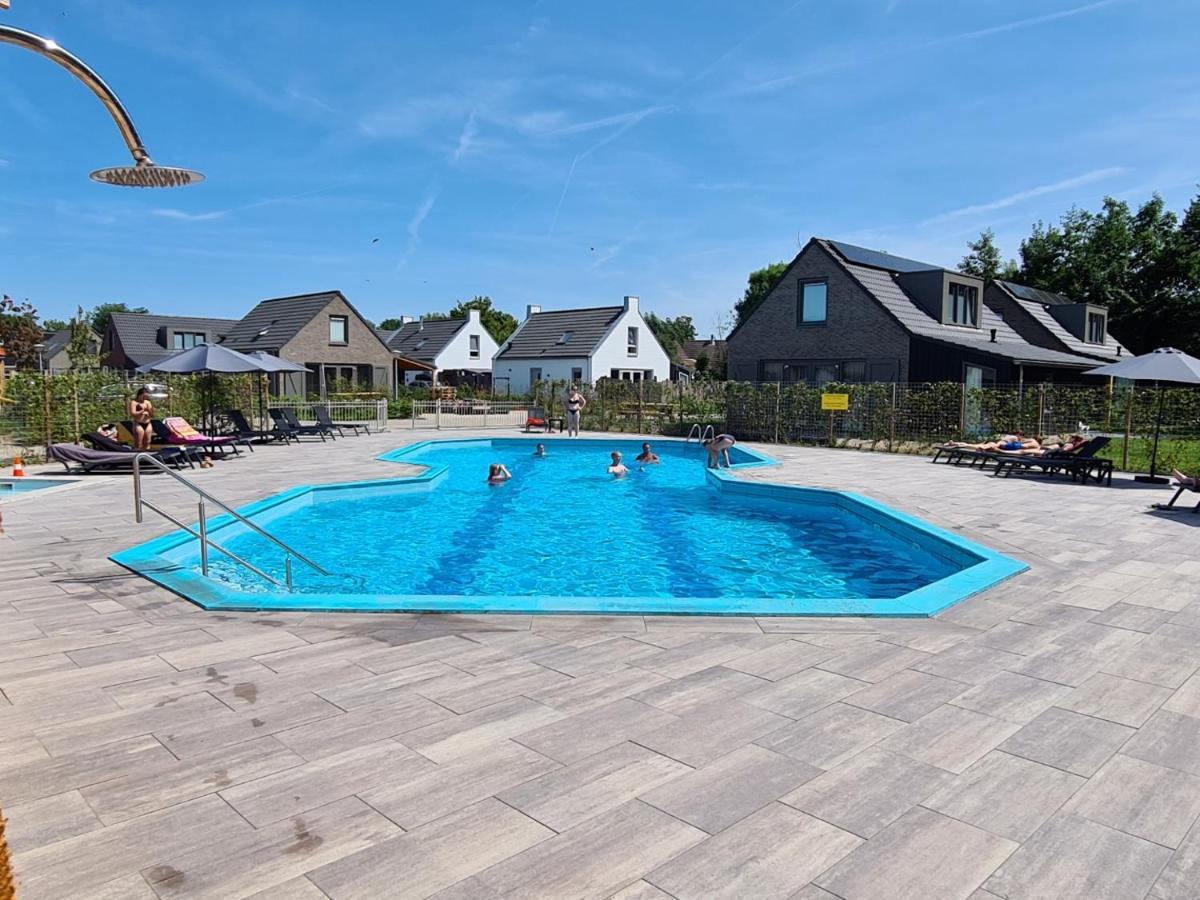 Chalet 556 Op Recreatiepark De Wielen Sint Maarten Eksteriør billede